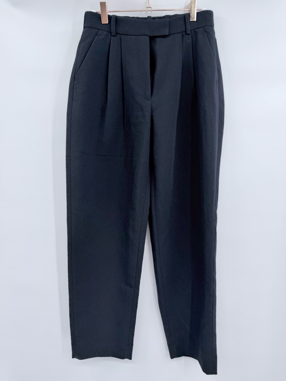 Abercrombie & Fitch Black Pleated Tapered Dress Trousers - Picture 2 of 7